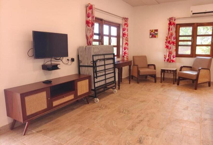 Hotell On The High Ground Tourism Point