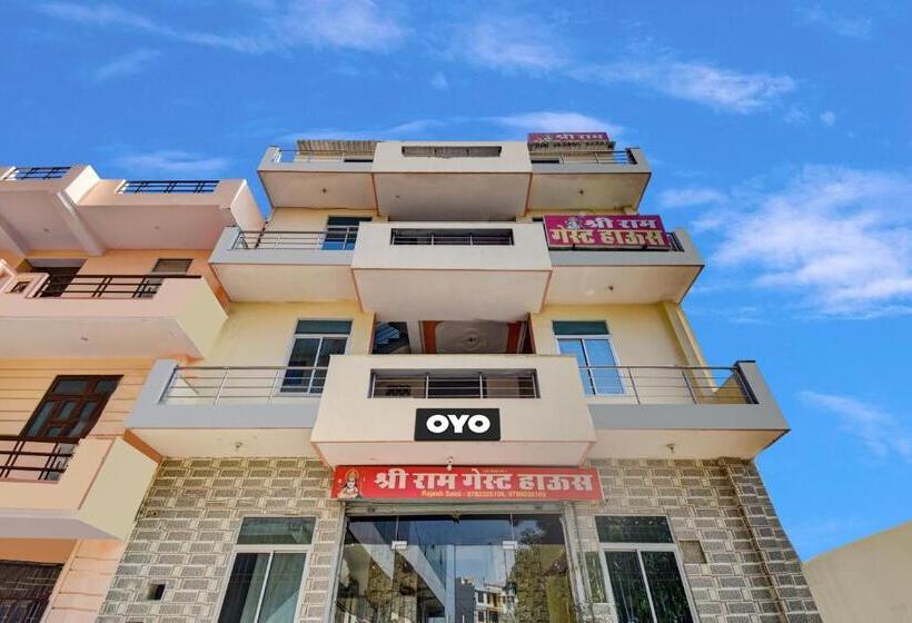 Hotel Oyo Shree Ram Guest House