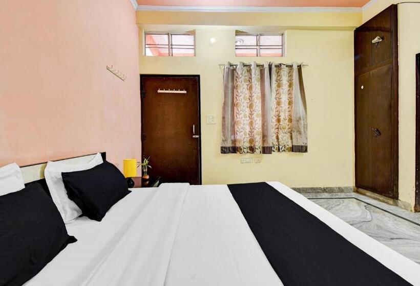 Hotel Oyo Shree Ram Guest House