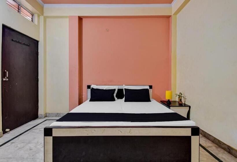 Hotel Oyo Shree Ram Guest House