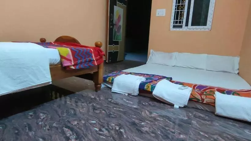 Hotelli Pushpa Mahal A/c & Pushpa Residency