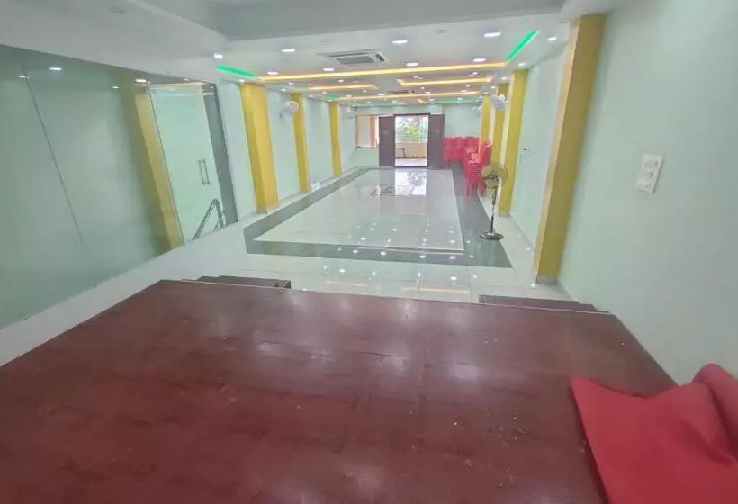 Hotelli Pushpa Mahal A/c & Pushpa Residency