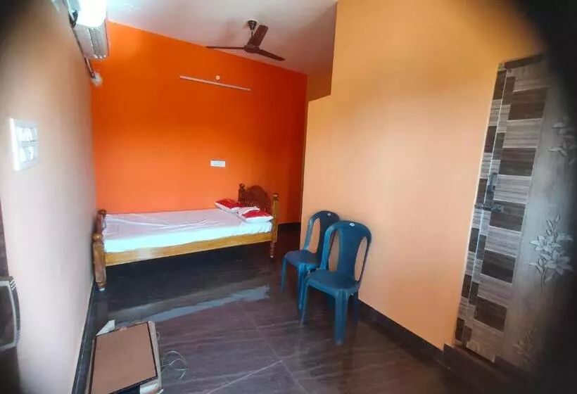Hotelli Pushpa Mahal A/c & Pushpa Residency
