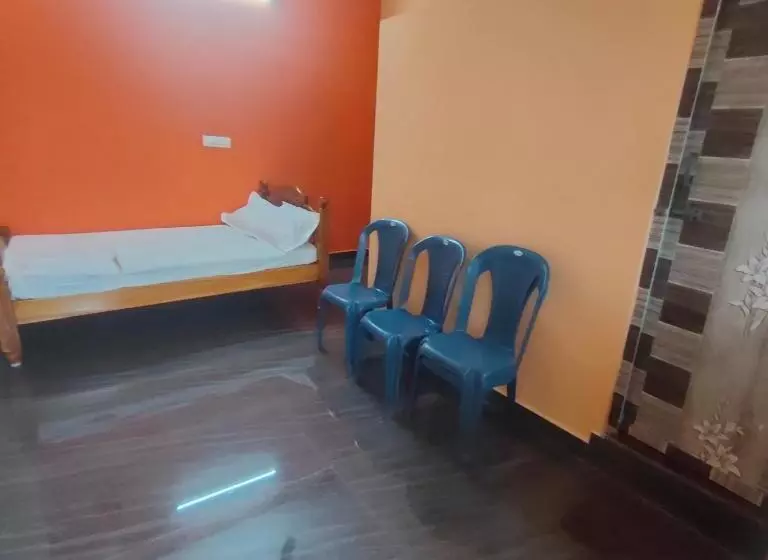 Hotelli Pushpa Mahal A/c & Pushpa Residency