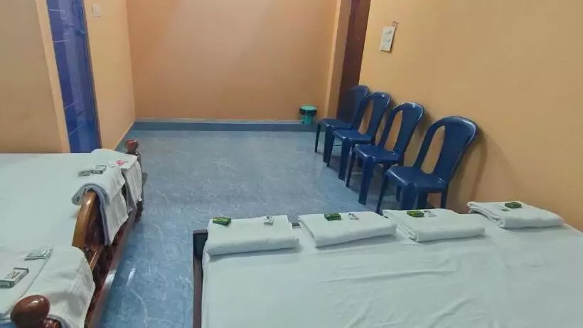 Hotelli Pushpa Mahal A/c & Pushpa Residency