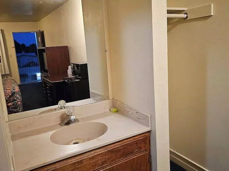 Hotelli Terrace Inn And Suites