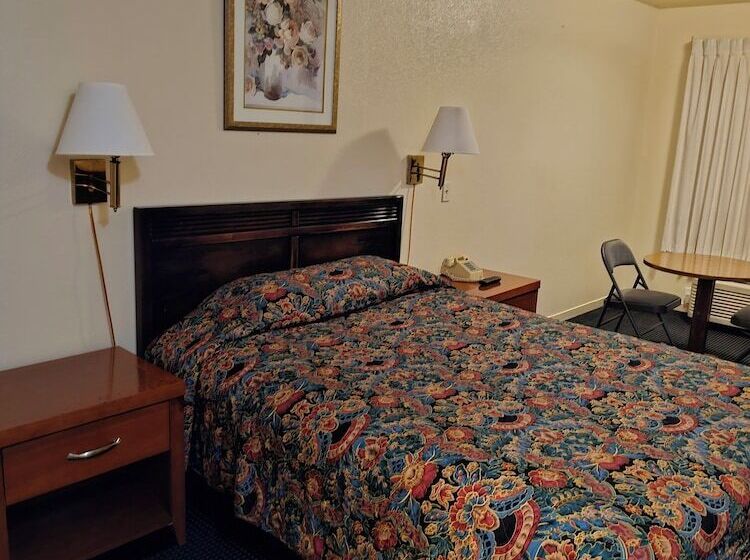 فندق Terrace Inn And Suites