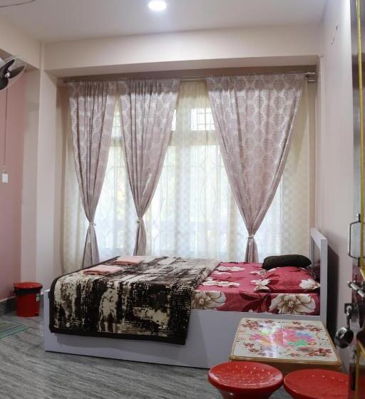 پانسیون Apurna Guest House Dawki