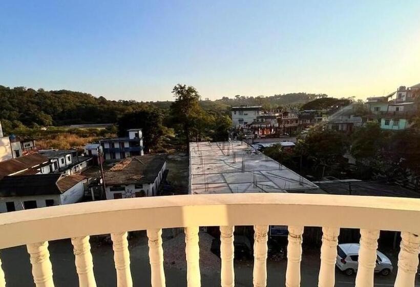 پانسیون Apurna Guest House Dawki