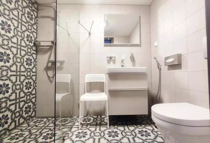 پانسیون Good Mood Guesthouse