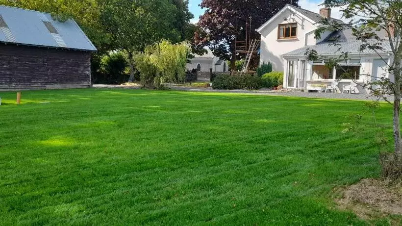 ペンション Holywell Lodge