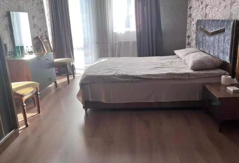 پانسیون Homely House For You