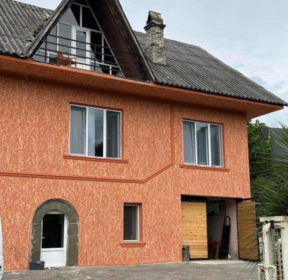 پانسیون Homely House For You