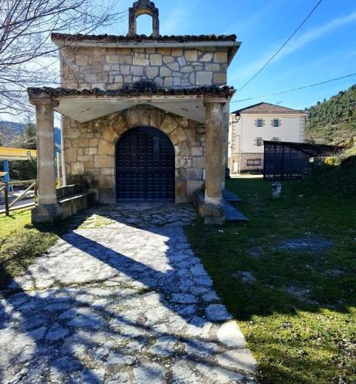 بنسيون Hostal Rural Alto Tajo Poveda