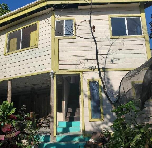 پانسیون Schmidt’s Natures Way Guesthouse