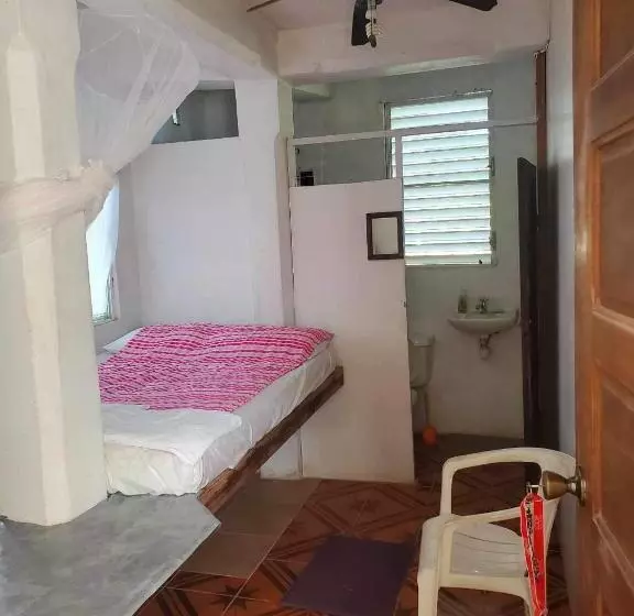 پانسیون Schmidt’s Natures Way Guesthouse