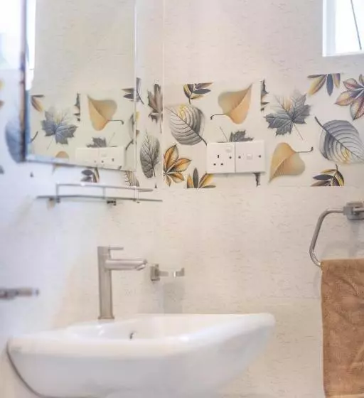 Majatalo Makai Surf House