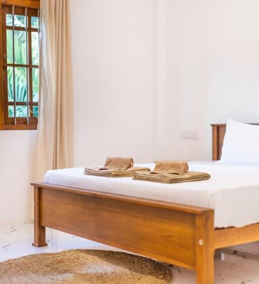 Pensão Makai Surf House