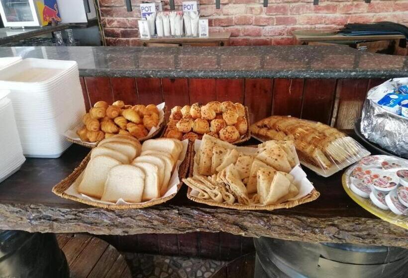 Zayed Hotel & Apartments