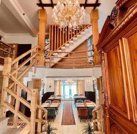 ベッドアンドブレックファースト 7 Oak Sanjauli Bed&breakfast