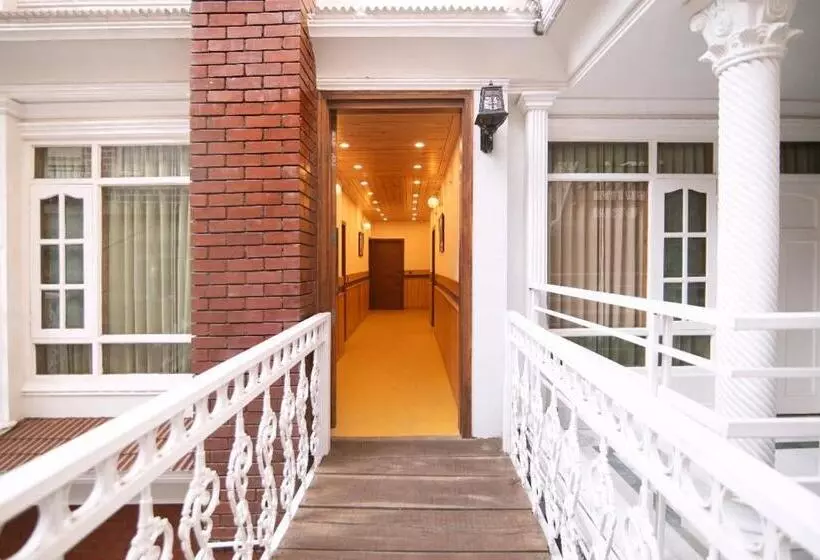 ベッドアンドブレックファースト 7 Oak Sanjauli Bed&breakfast