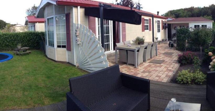 Bed and Breakfast Chalet Staelduinse Bos