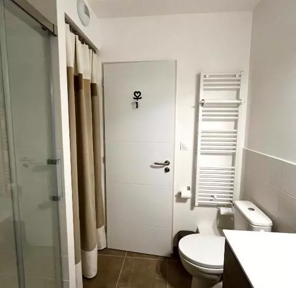 ベッドアンドブレックファースト Chambre D Hôtes Du Val Fleuri