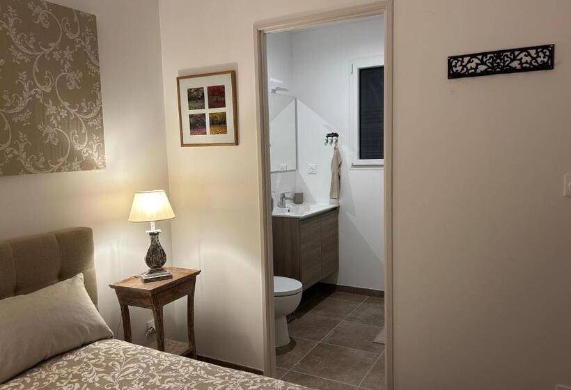 ベッドアンドブレックファースト Chambre D Hôtes Du Val Fleuri