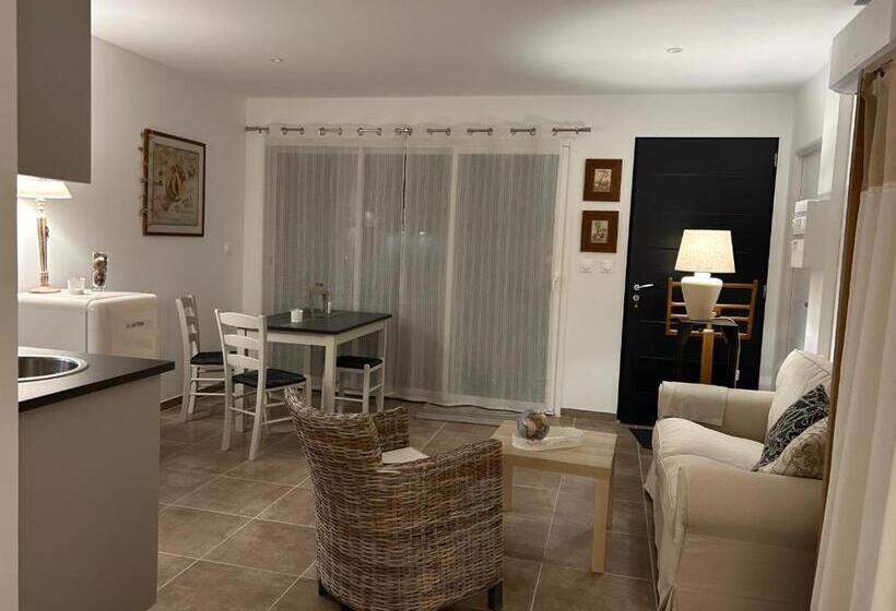 ベッドアンドブレックファースト Chambre D Hôtes Du Val Fleuri