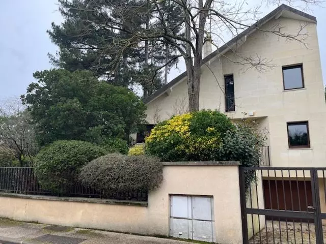 ベッドアンドブレックファースト Chambre D Hôtes Jeux Olympiques Dans Villa à Verrieres Le Buisson