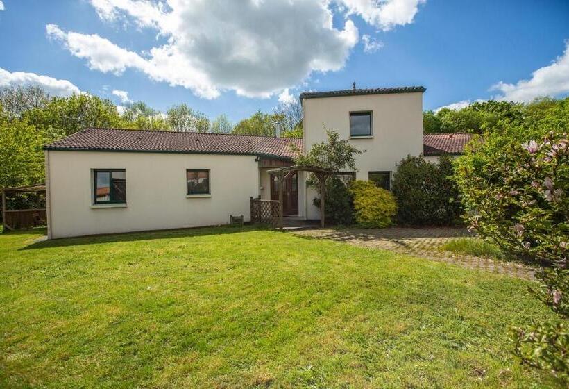 住宿加早餐  Maison Calme, Près Du Puy Du Fou
