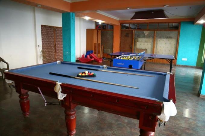 酒店 Crowned Residency