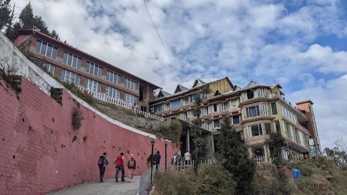 酒店 Crowned Residency