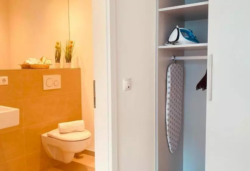 هتل Guesthouse Große Linde