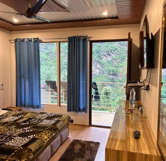 호텔 Kedar Valley Resorts Kedarnath
