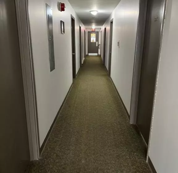 Hotelli Minnedosa Inn