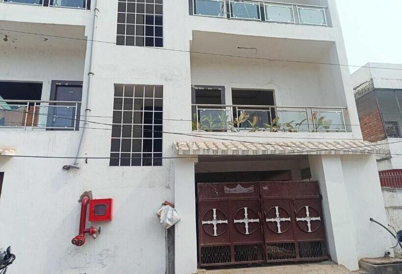 호텔 O Shiva Valley