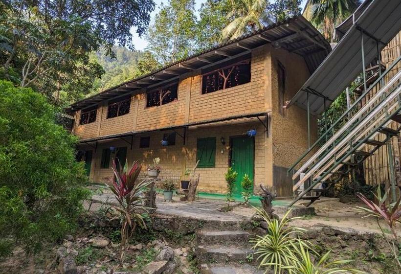 호텔 Rafting Club River Resort