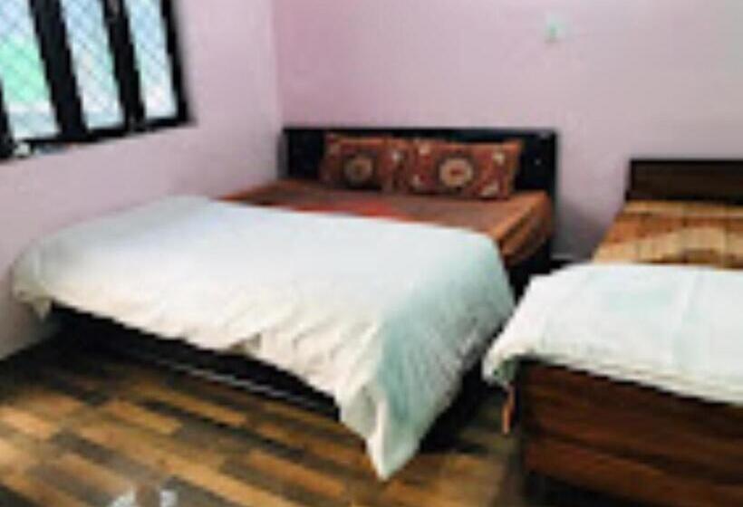 酒店 Rama Palace , Sitapur