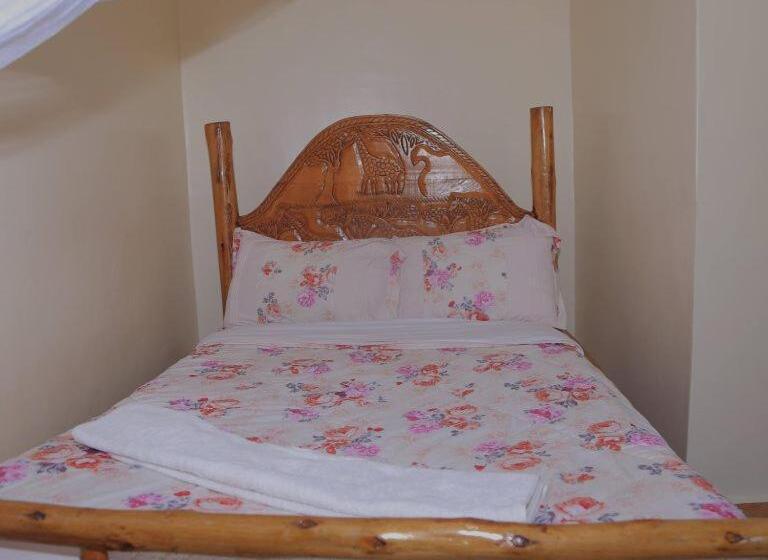 هتل Shoebill Safari Lodge