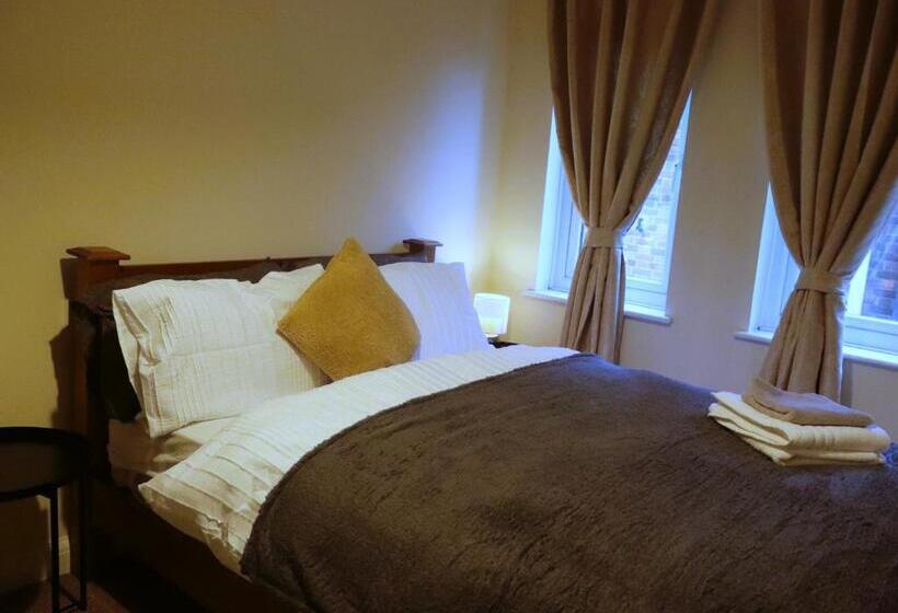 پانسیون Affordable Double Room In Central London Near Elephant And Castle Station