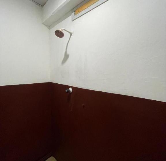 Pensão Bhawana Canal View Resort