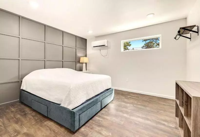 Majatalo Bigfoot Hideout