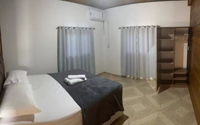 ペンション Casa Jardinada