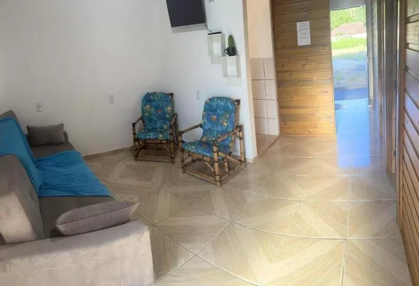 ペンション Casa Jardinada