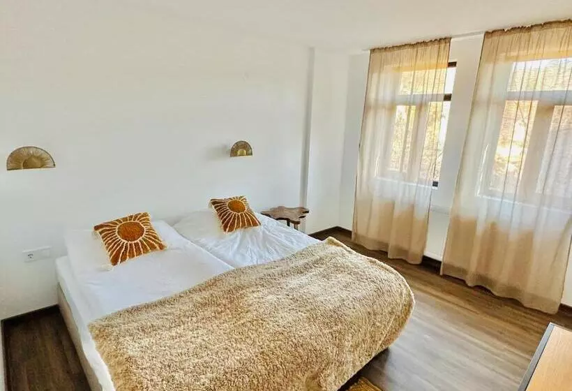 Majatalo Verta House