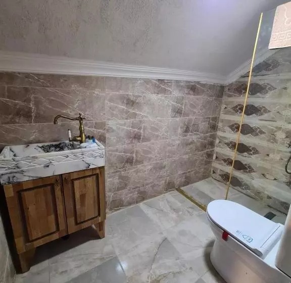 هتل Antique Pearl