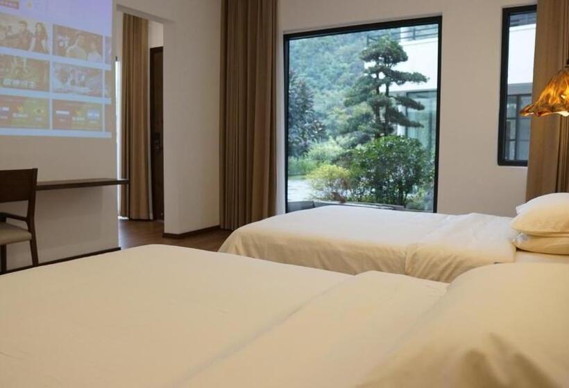 Bed and Breakfast Fanzhu