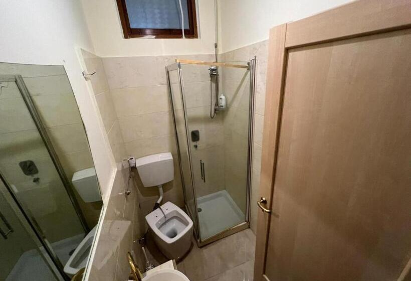 تختخواب و صبحانه Matera Room