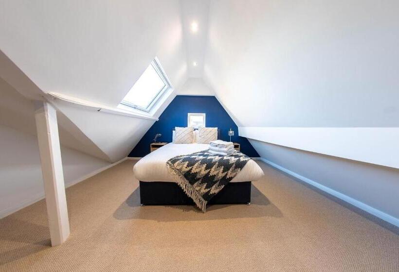 Bowles Aparthotel By Yoko Property